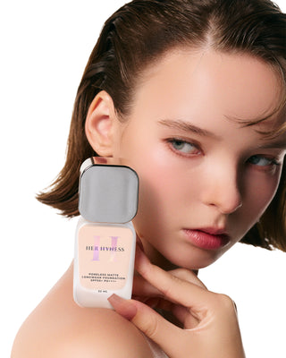 Poreless Matte Longwear Foundation SPF50+ PA++++ 32 ml